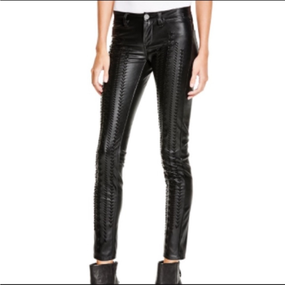 BLANK NYC SIZE 26 FAUX LEATHER BRAIDED JEANS